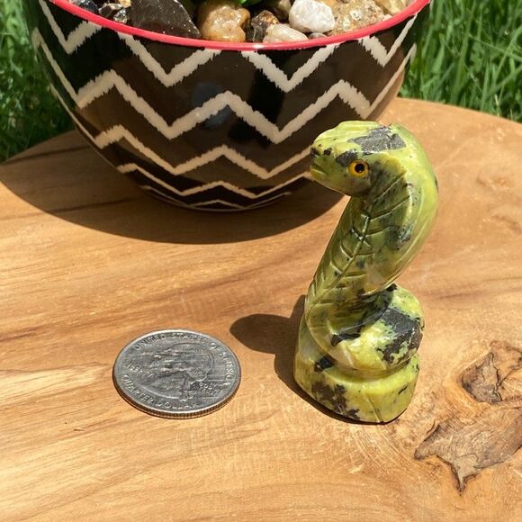 Serpentine Cobra - approximately 2" tall - Picture 2 of 8